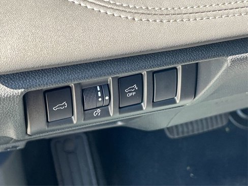 New 2025 Subaru Outback Limited image 36