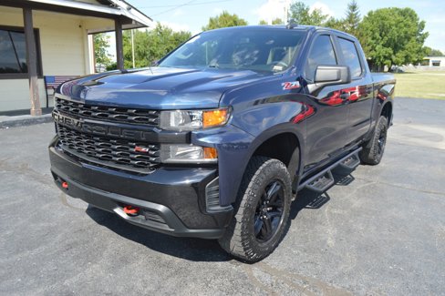 Used 2020 Chevrolet Silverado 1500 Custom Trail Boss w/ Infotainment Package image 2