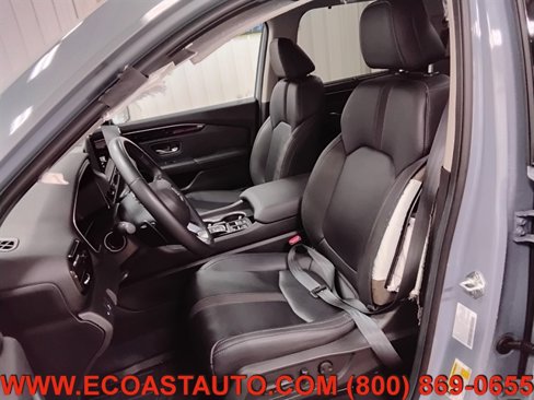 Used 2025 Honda Pilot Touring image 10