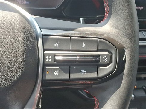 Used 2024 Chevrolet Colorado Z71 w/ Z71 Convenience Package 2 image 20