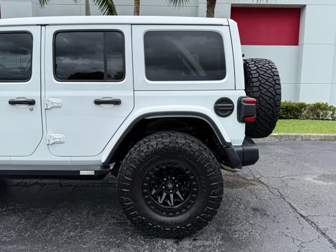 Used 2024 Jeep Wrangler Unlimited Rubicon 392 image 9