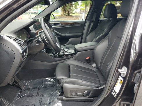 Used 2024 BMW X4 xDrive30i image 16