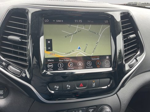 Used 2019 Jeep Cherokee Limited w/ Luxury Group image 20