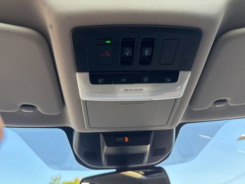 Used 2021 Nissan Rogue SL image 27