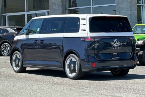 New 2025 Volkswagen ID. Buzz Pro S Plus image 6