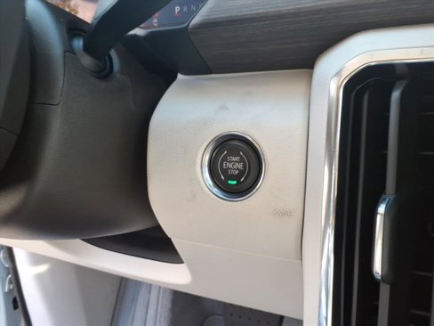 New 2026 GMC Acadia Denali w/ Super Cruise Package image 14