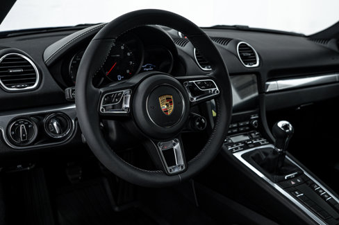 Certified 2024 Porsche 718 Cayman image 15