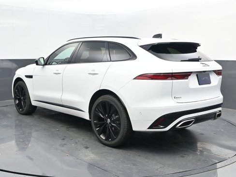 New 2025 Jaguar F-PACE R-Dynamic S image 5
