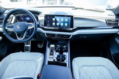 New 2025 Volkswagen Atlas Cross Sport SEL Premium R-Line image 22