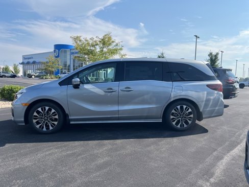 New 2026 Honda Odyssey Elite image 5