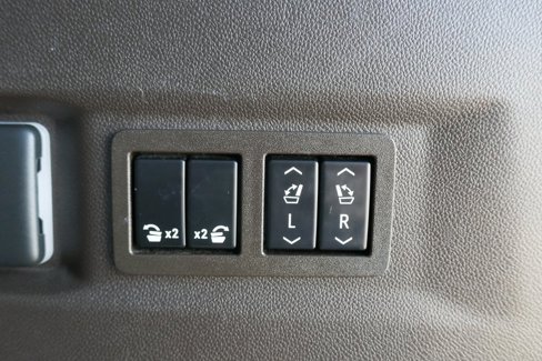 Used 2021 GMC Yukon Denali image 18