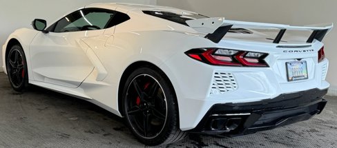 Used 2023 Chevrolet Corvette Stingray Premium Cpe w/ Z51 Performance Package image 8