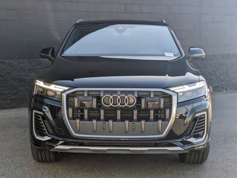 New 2025 Audi Q7 3.0T Prestige image 2