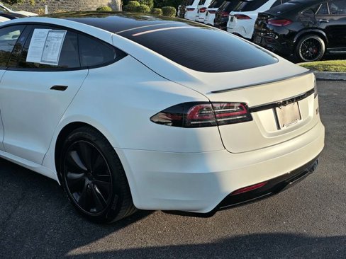 Used 2024 Tesla Model S Plaid image 13