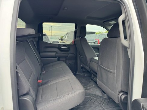 Used 2024 Chevrolet Silverado 1500 Custom image 10