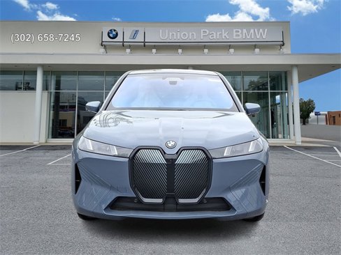 Used 2026 BMW iX xDrive60 image 2