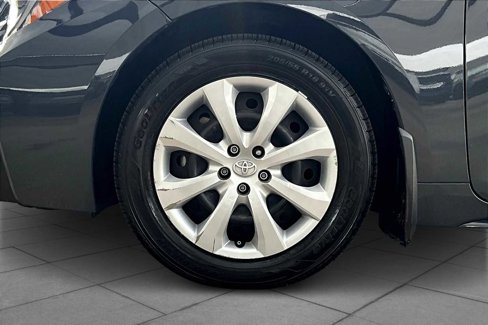 Used 2023 Toyota Corolla SE image 20