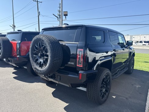 New 2026 GMC Hummer EV SUV image 4