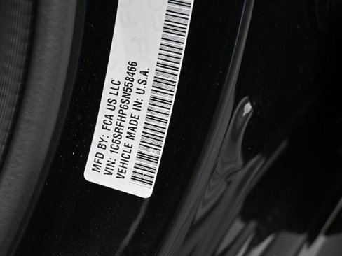 Used 2025 RAM 1500 Limited image 13