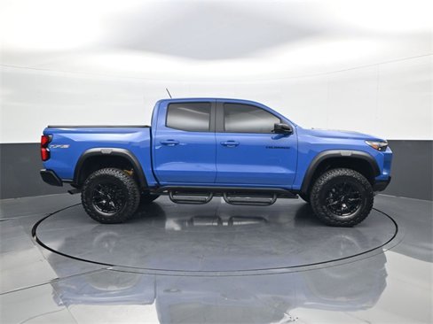 Used 2025 Chevrolet Colorado ZR2 w/ Technology Package image 4