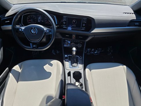 Used 2020 Volkswagen Jetta R-Line image 20