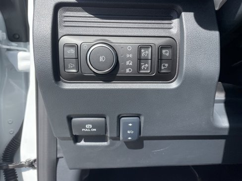 New 2025 Ford F350 Lariat w/ Lariat Ultimate Package image 17