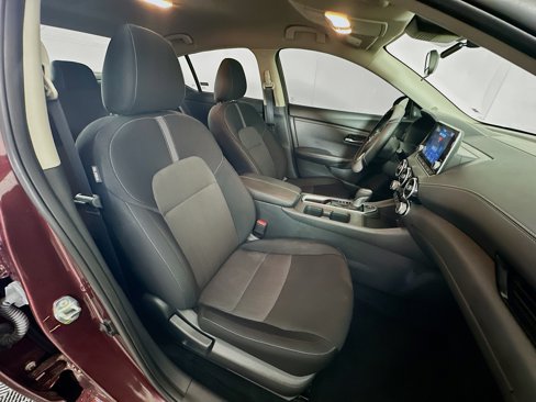 Used 2025 Nissan Sentra SV image 28