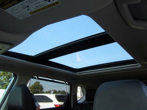 Used 2021 Nissan Rogue Platinum image 12