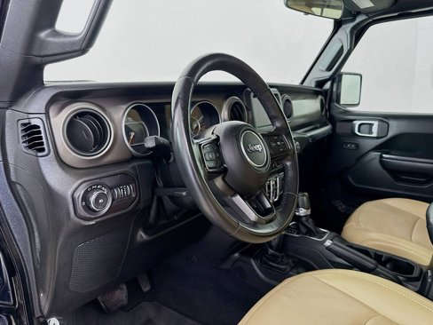 Used 2018 Jeep Wrangler Unlimited Sport S image 9