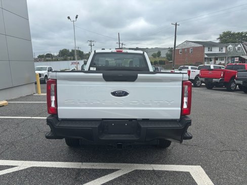 New 2025 Ford F250 XLT image 9