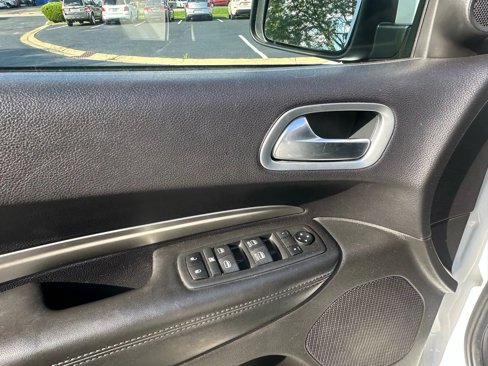 Used 2019 Dodge Durango SXT image 13