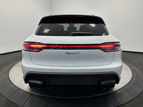 New 2025 Porsche Macan Turbo image 6