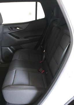 New 2026 Chevrolet Equinox LT image 17