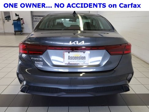 Used 2024 Kia Forte LXS image 12