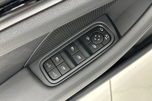 New 2024 Porsche Panamera 4 image 22
