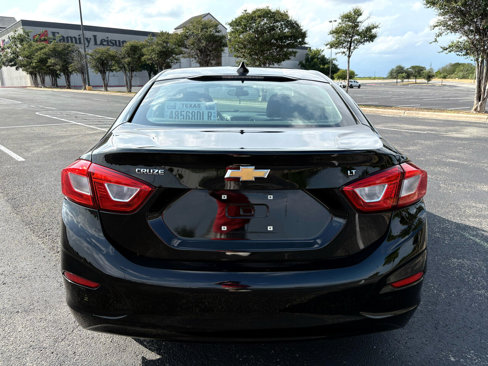 Used 2018 Chevrolet Cruze LT image 5