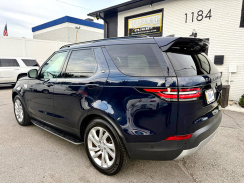 Used 2020 Land Rover Discovery HSE image 3