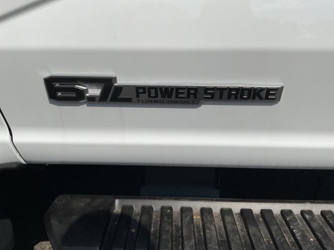 New 2025 Ford F550 4x4 Regular Cab Super Duty image 15