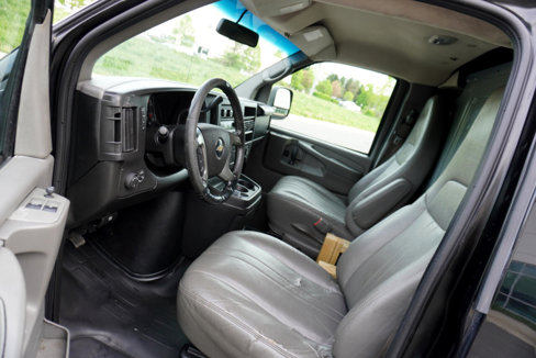 Used 2014 Chevrolet Express 1500 image 10