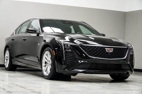 Used 2025 Cadillac CT5 Premium Luxury image 4