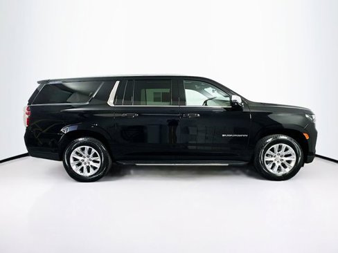 Certified 2024 Chevrolet Suburban Premier w/ Premium Package 2 image 8
