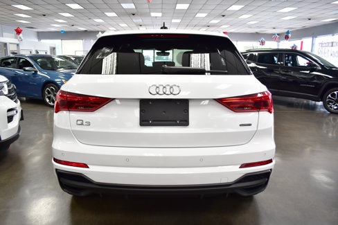 Used 2025 Audi Q3 2.0T Premium image 6