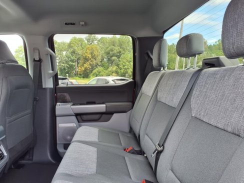 New 2025 Ford F250 XLT w/ Black Appearance Package image 8