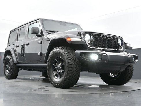 Used 2024 Jeep Wrangler Willys image 46