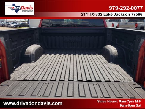 New 2026 GMC Sierra 1500 SLT image 8