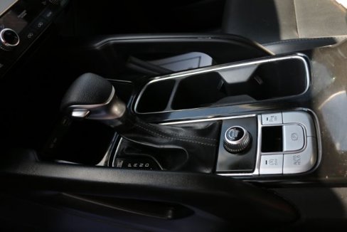 Used 2021 Kia Telluride LX image 4