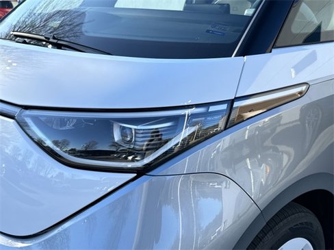 New 2025 Volkswagen ID. Buzz 1st Edition image 9