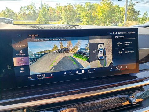 New 2026 BMW X6 xDrive40i w/ Climate Comfort Package image 10