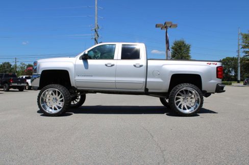 Used 2019 Chevrolet Silverado 1500 LT image 8