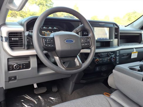 New 2026 Ford F350 4x4 SuperCab Super Duty image 5